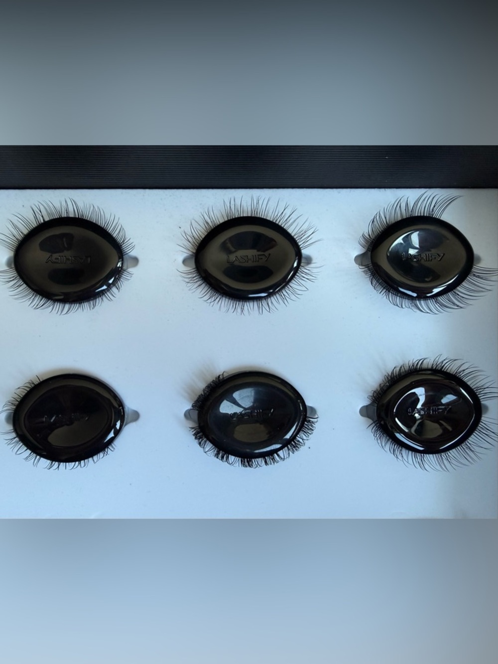LASHIFY Individual Lashes Assortment T.12, A.12, T.14, D+10, EE 11, B+12, D+12
